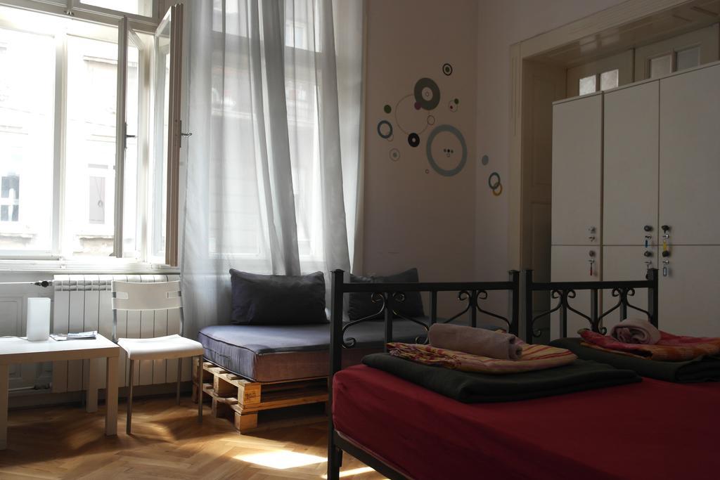 Time Hostel Bělehrad Exteriér fotografie